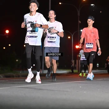 Runner Photo 7624387