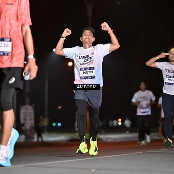 Runner Photo 7624397