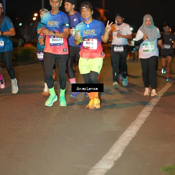 Runner Photo 7624402