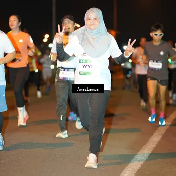 Runner Photo 7624407