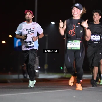 Runner Photo 7624420