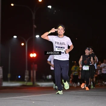 Runner Photo 7624422