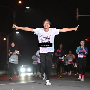 Runner Photo 7624444