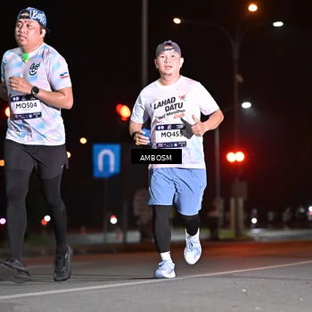 Runner Photo 7624483