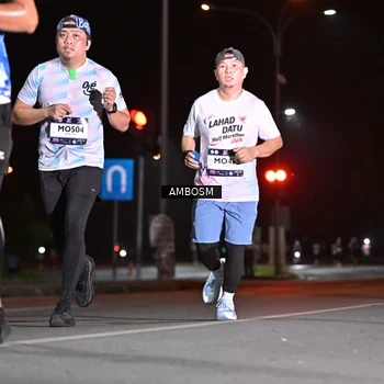 Runner Photo 7624491