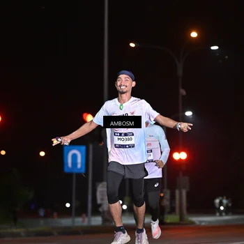 Runner Photo 7624506