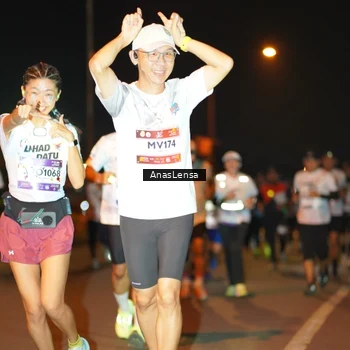 Runner Photo 7624513