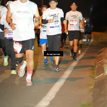 Runner Photo 7624517