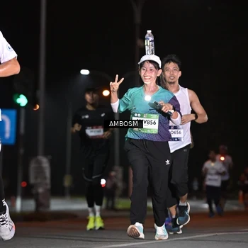 Runner Photo 7624533