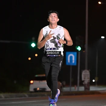 Runner Photo 7624542