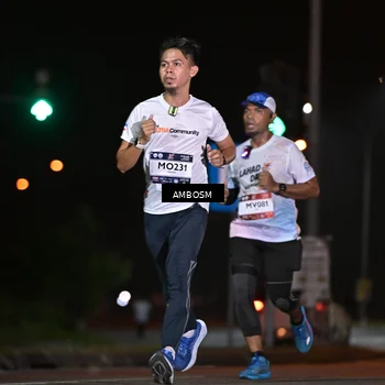 Runner Photo 7624548