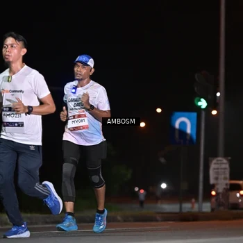 Runner Photo 7624552