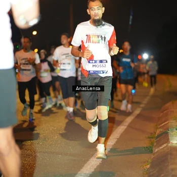Runner Photo 7624563
