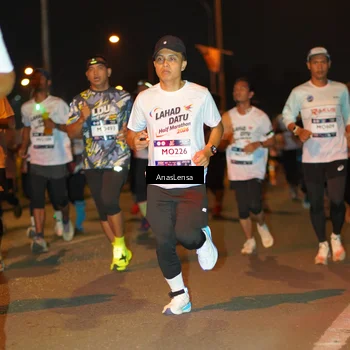 Runner Photo 7624580