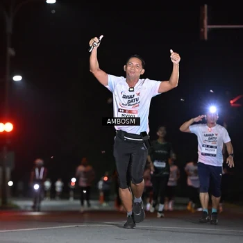 Runner Photo 7624581