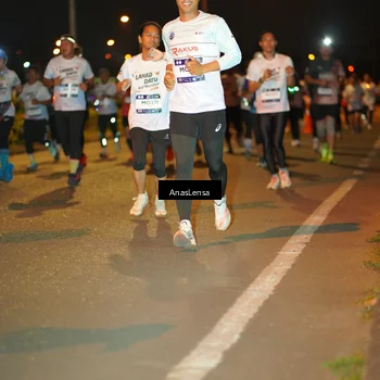 Runner Photo 7624582