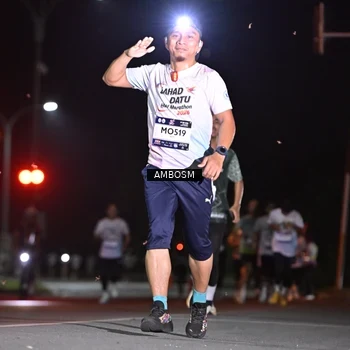 Runner Photo 7624595