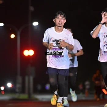 Runner Photo 7624604