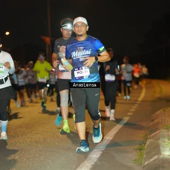 Runner Photo 7624611