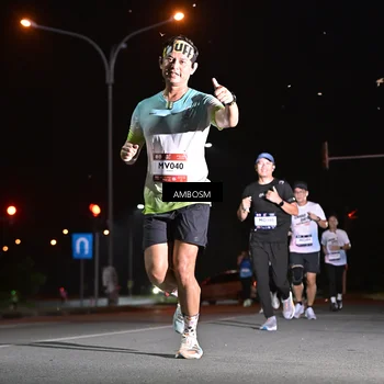 Runner Photo 7624624