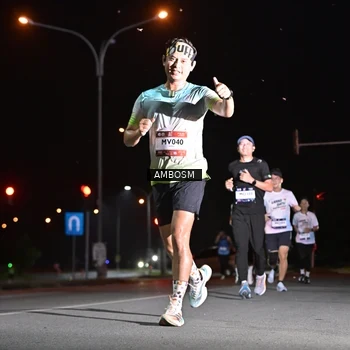 Runner Photo 7624630