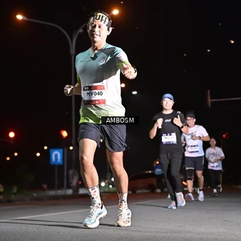 Runner Photo 7624631
