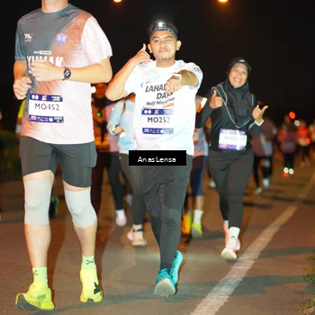 Runner Photo 7624635