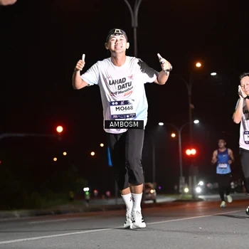 Runner Photo 7624644