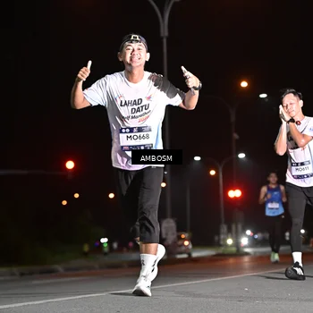 Runner Photo 7624650