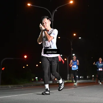 Runner Photo 7624657
