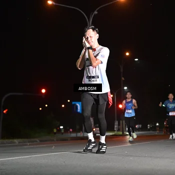 Runner Photo 7624663