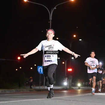 Runner Photo 7624670