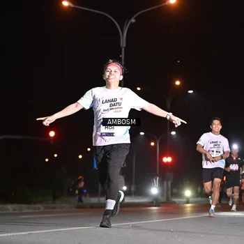 Runner Photo 7624673