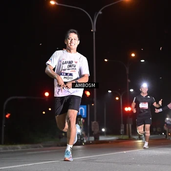 Runner Photo 7624675
