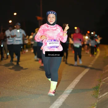Runner Photo 7624699
