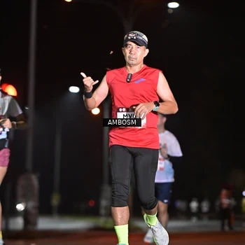 Runner Photo 7624700