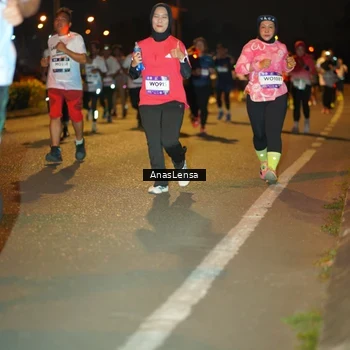 Runner Photo 7624703