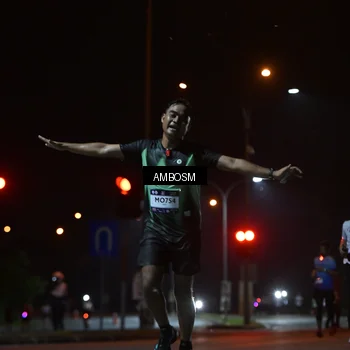 Runner Photo 7624711