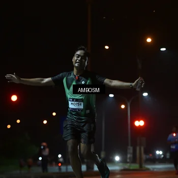 Runner Photo 7624712