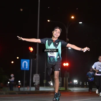 Runner Photo 7624714