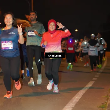 Runner Photo 7624716