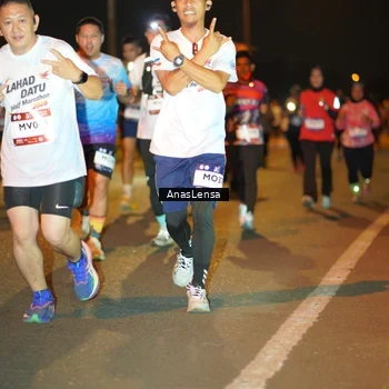 Runner Photo 7624728