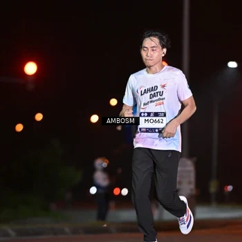 Runner Photo 7624740