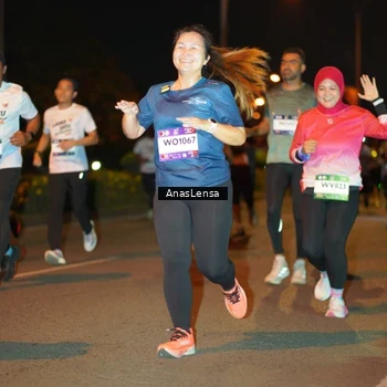 Runner Photo 7624743