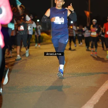 Runner Photo 7624747