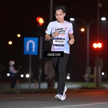 Runner Photo 7624748