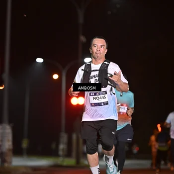 Runner Photo 7624760