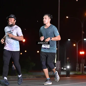 Runner Photo 7624776