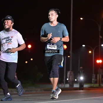 Runner Photo 7624777