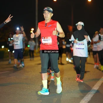 Runner Photo 7624785